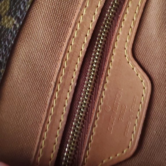 💯 Authentic Louis-vuitton mezzo panio tote bag - Picture 5 of 10